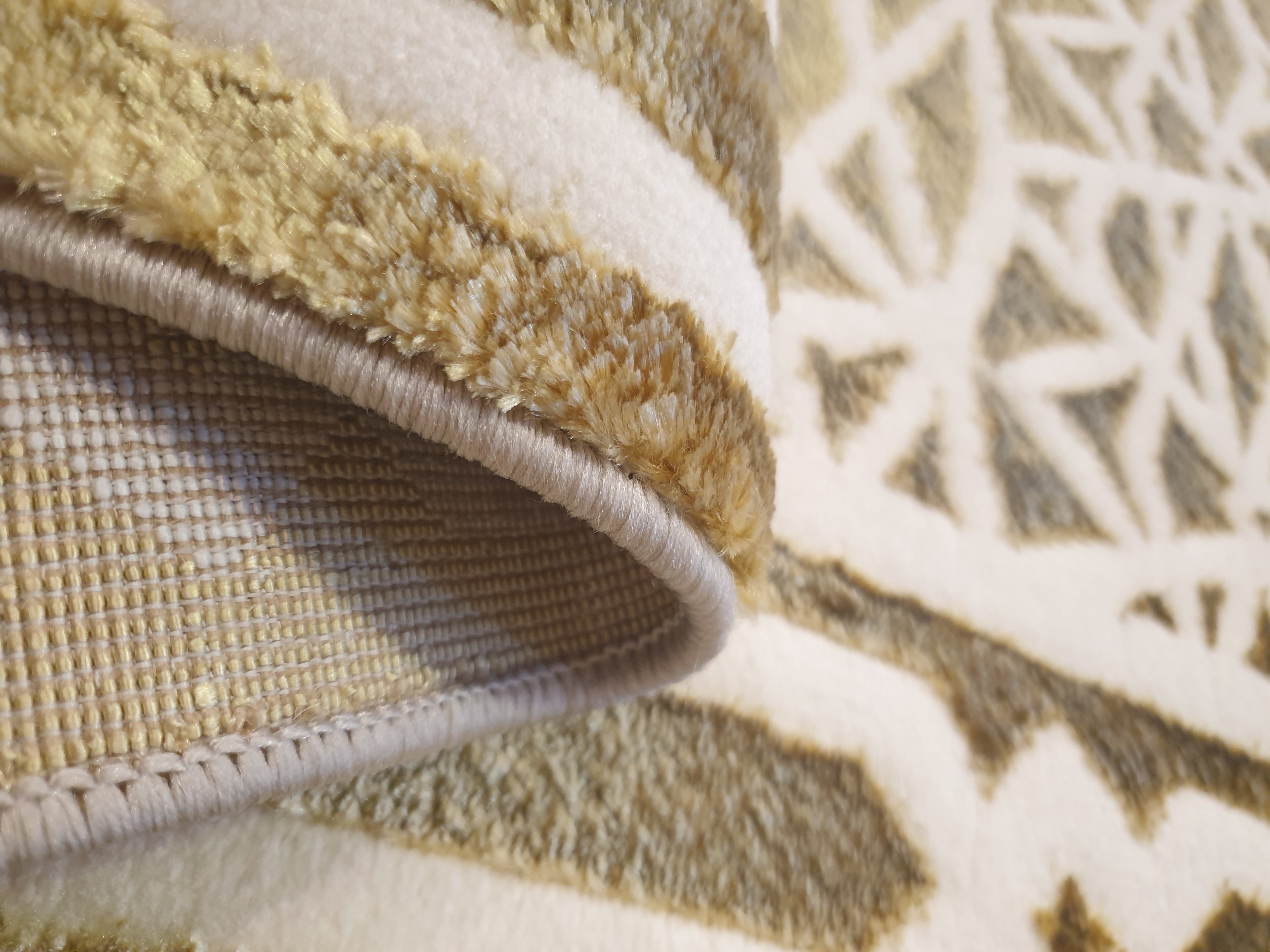 MLI-1516-675-CREAM GOLD-LI24