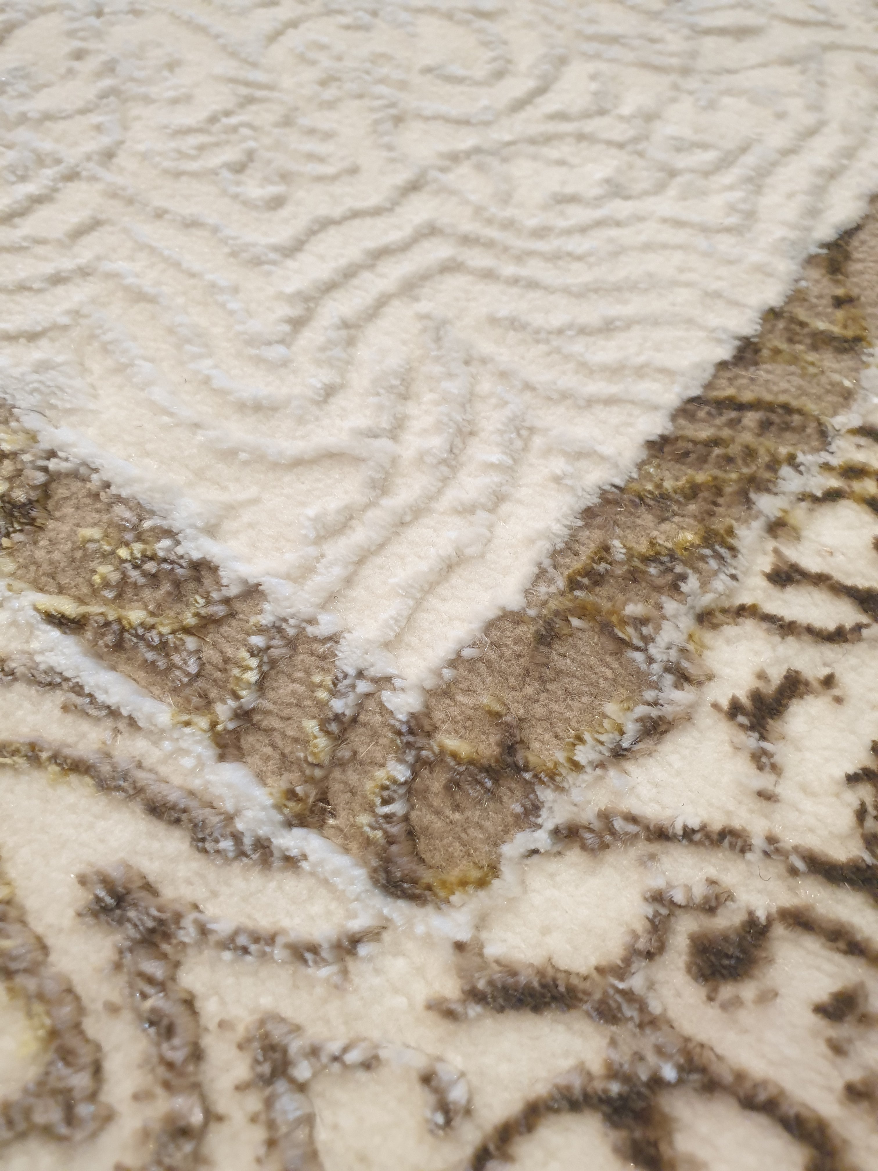 MLI-894-675 CREAM GOLD-LI3