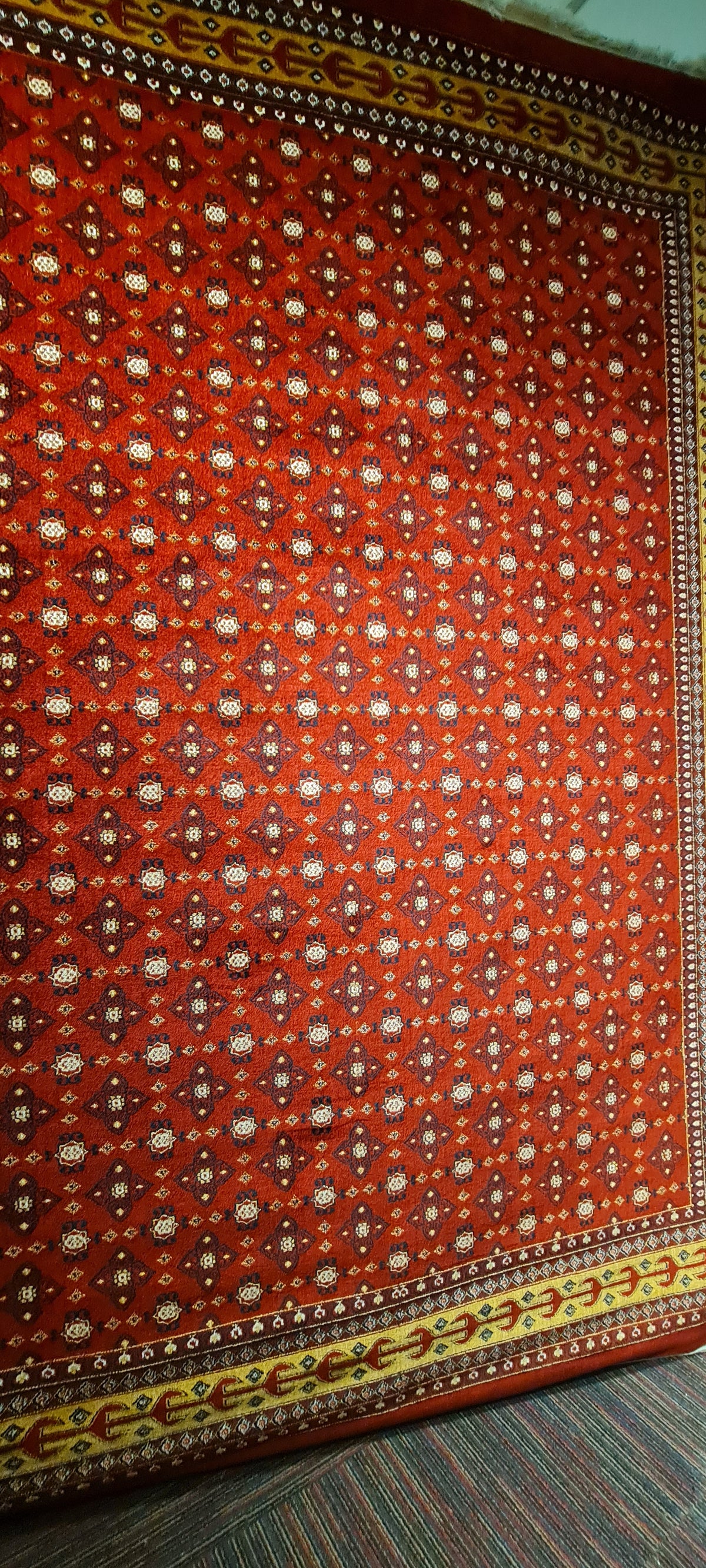PV7-Q2-RED-V767K