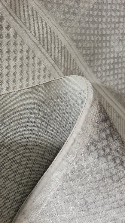 MSA-WHITE-S000A