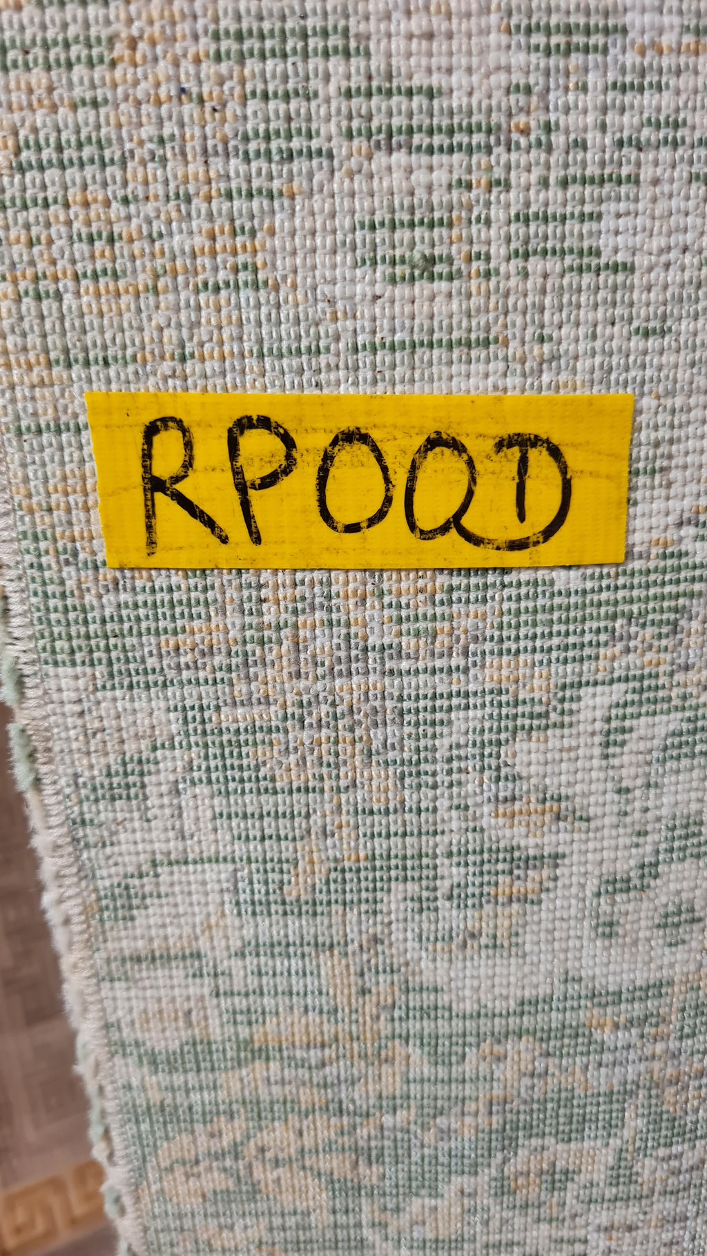 MRP-OFFWHITE-RP00D