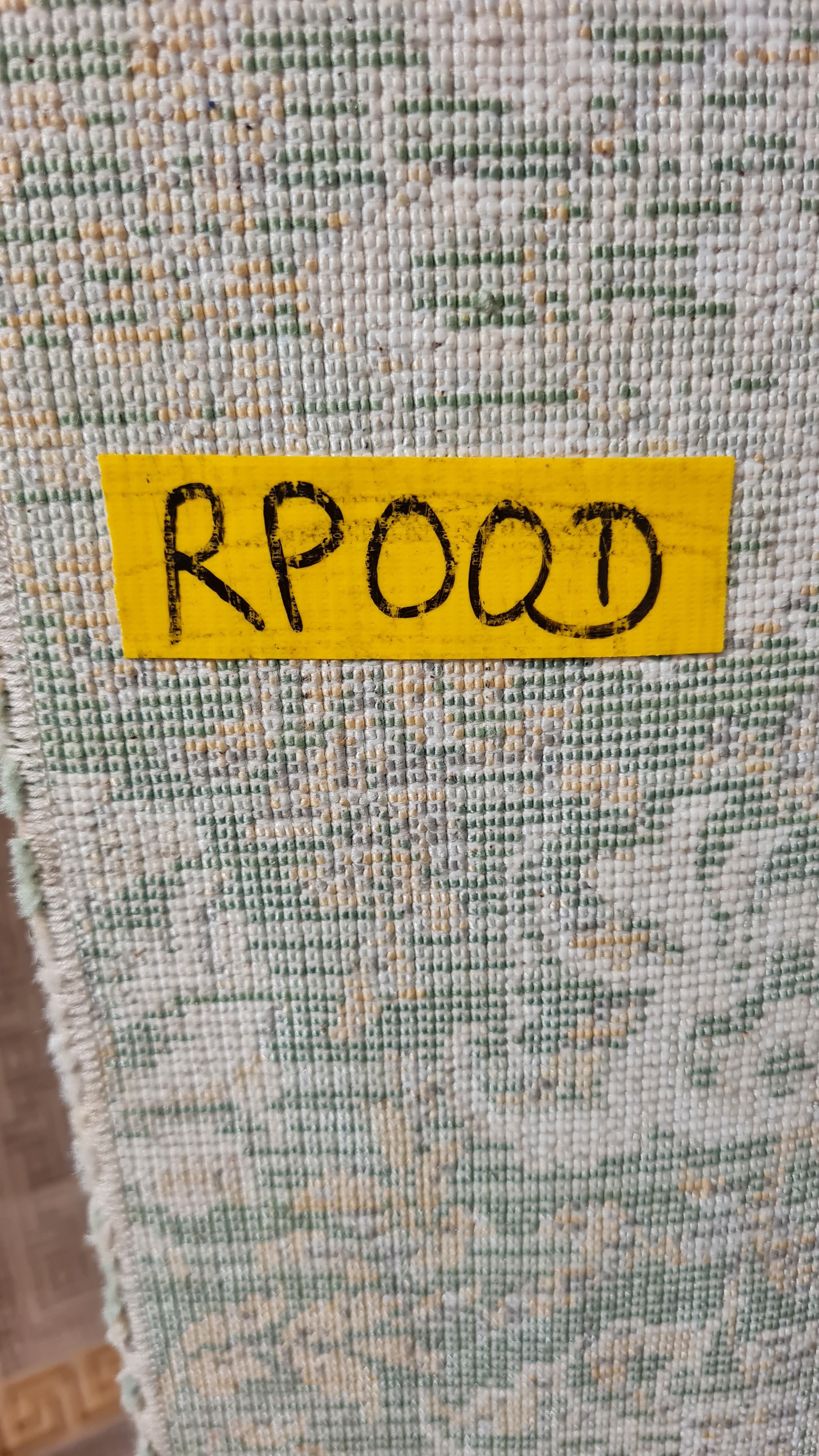 MRP-OFFWHITE-RP00D