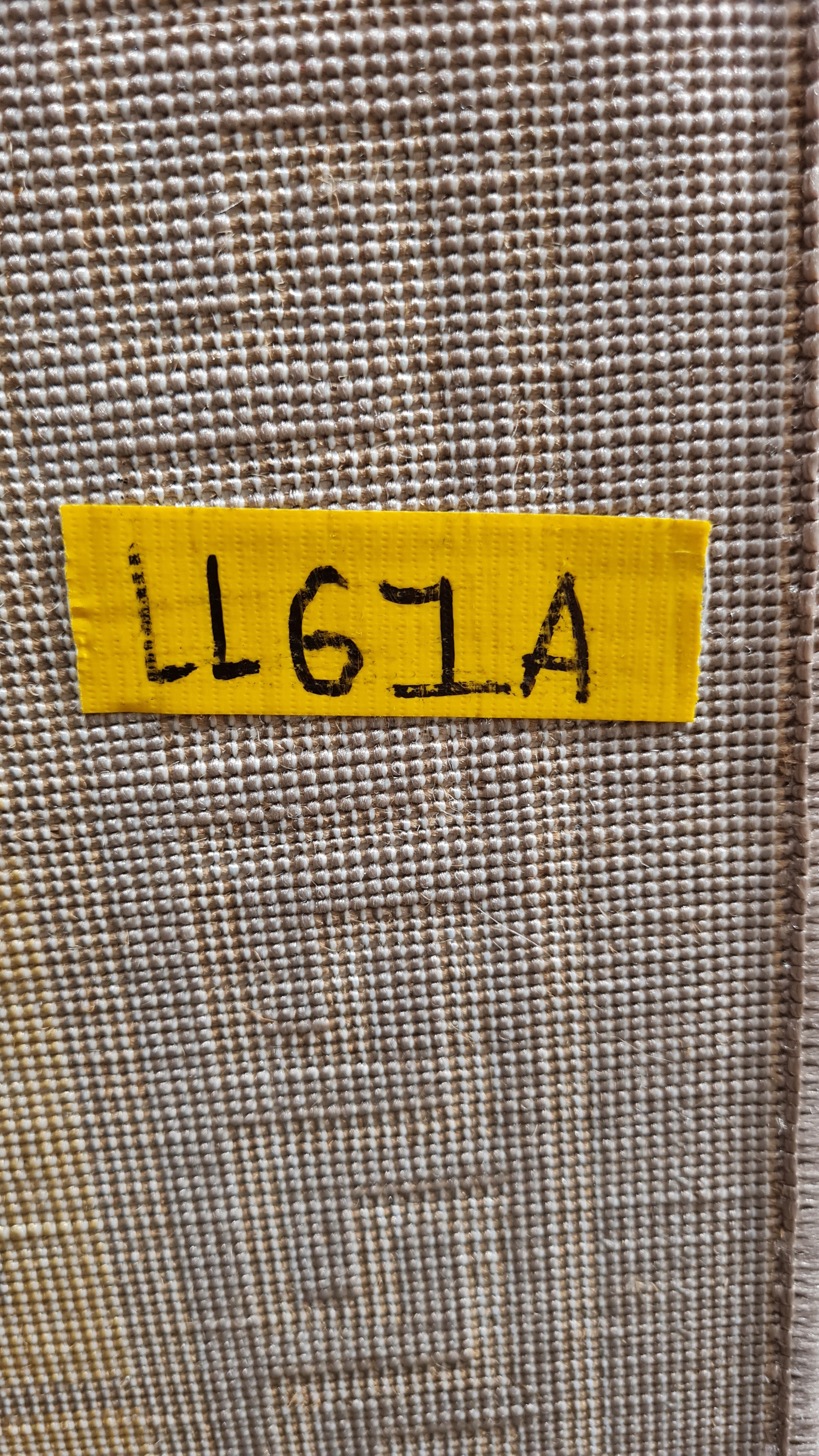 MLL-BROWN-LL61A