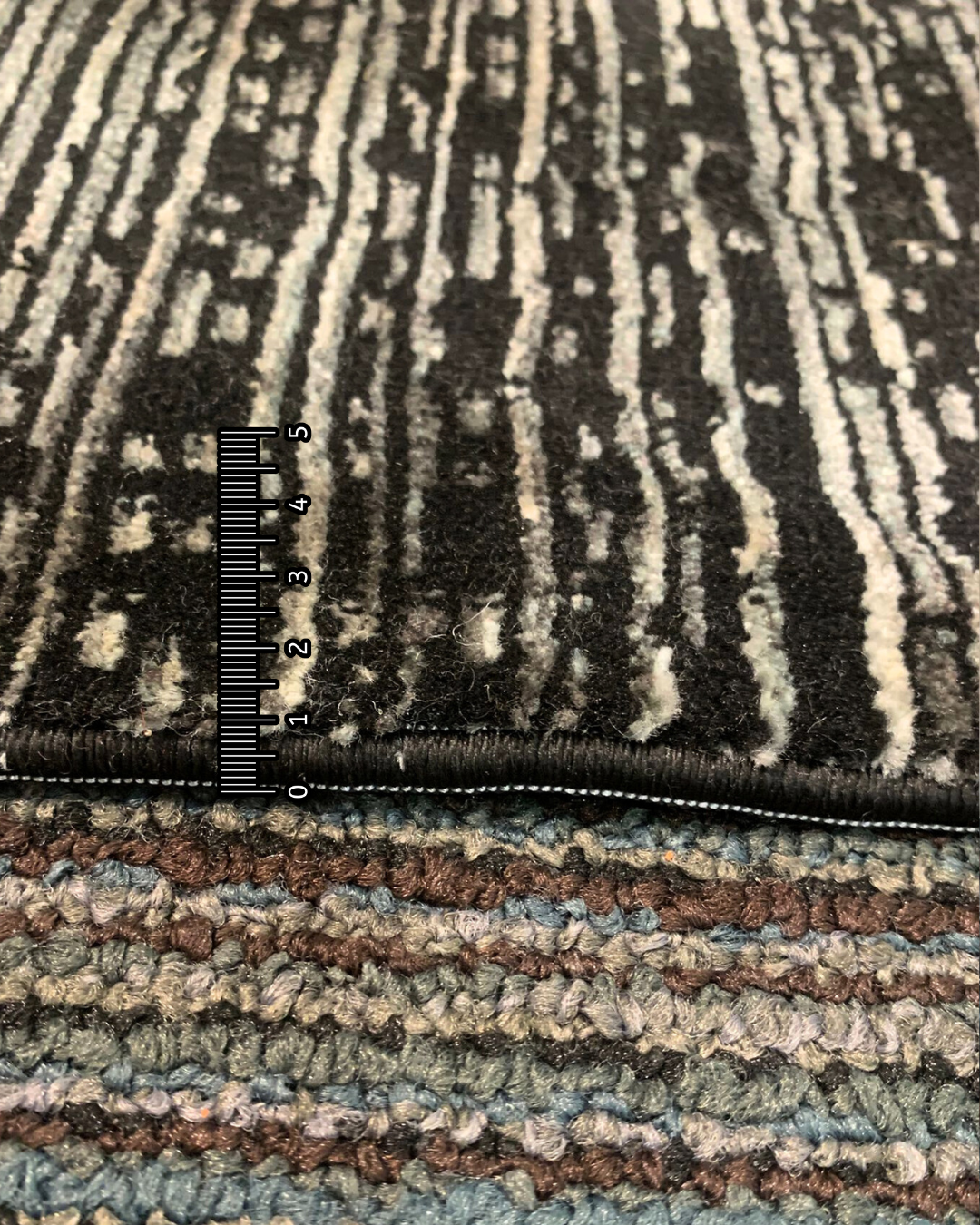 MDE-BLACK-D136A